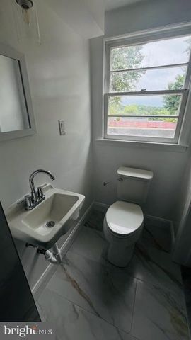 6606 NEWPORT RD, Hyattsville, MD 20784