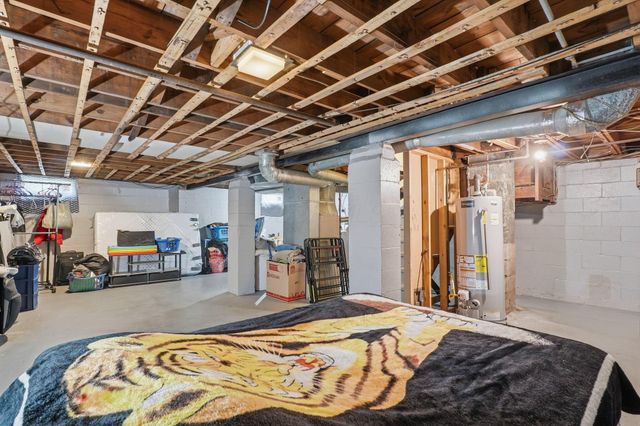 1927 Jermain Drive, Columbus, OH 43219