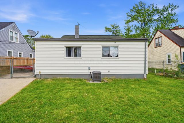 1927 Jermain Drive, Columbus, OH 43219