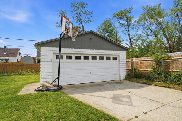 1927 Jermain Drive, Columbus, OH 43219