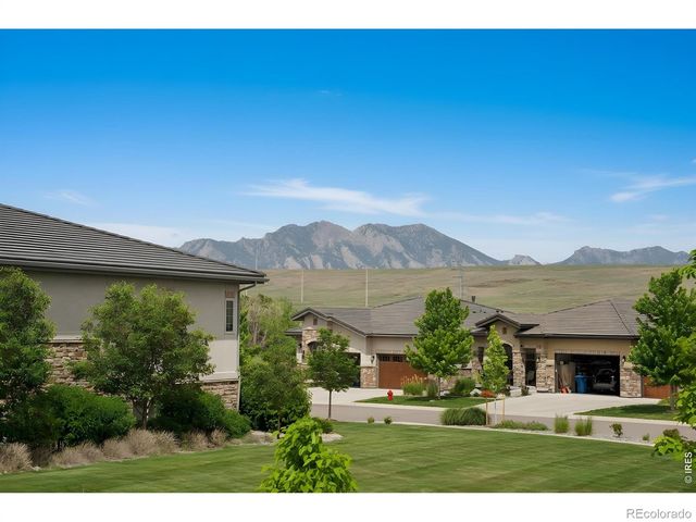 2911 Calmante Avenue, Superior, CO 80027