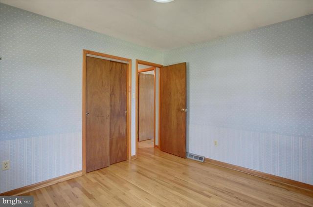 1005 VALLEYBROOK DR, Hagerstown, MD 21742