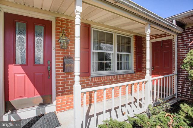 1005 VALLEYBROOK DR, Hagerstown, MD 21742