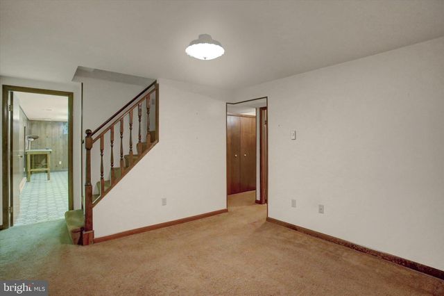 1005 VALLEYBROOK DR, Hagerstown, MD 21742