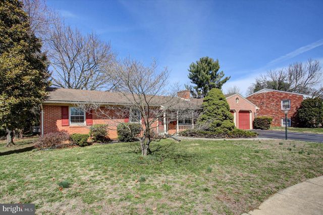 1005 VALLEYBROOK DR, Hagerstown, MD 21742