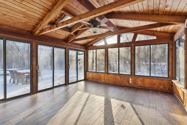 13124 April Lane, Minnetonka, MN 55305