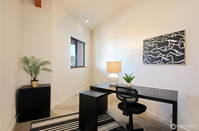 5453 Harborside Lane, Freeland, WA 97249