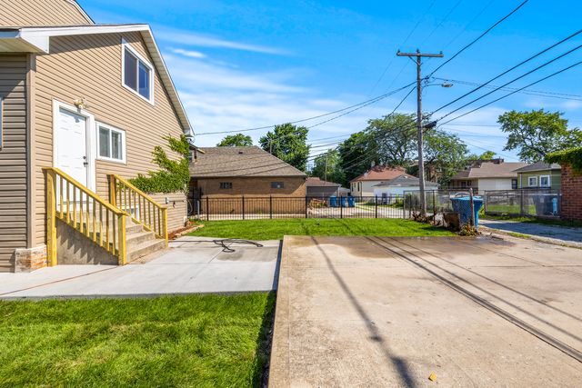 665 Wentworth Avenue, Calumet City, IL 60409
