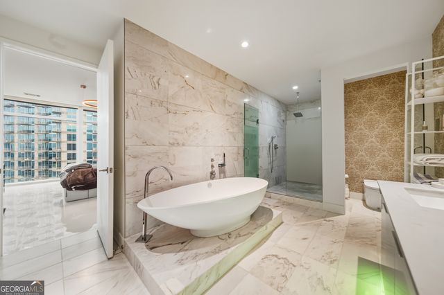 45 Ivan Allen Jr Boulevard 2701, Atlanta, GA 30308