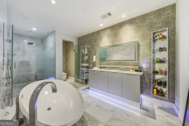 45 Ivan Allen Jr Boulevard 2701, Atlanta, GA 30308