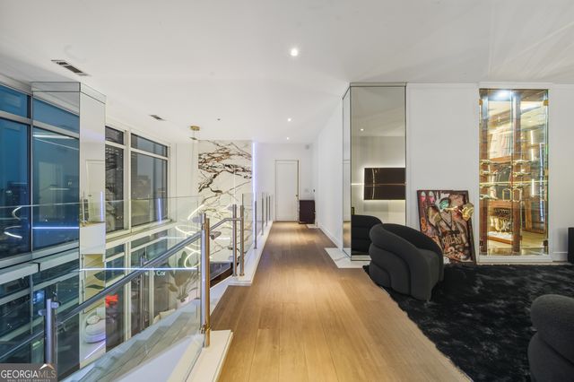 45 Ivan Allen Jr Boulevard 2701, Atlanta, GA 30308