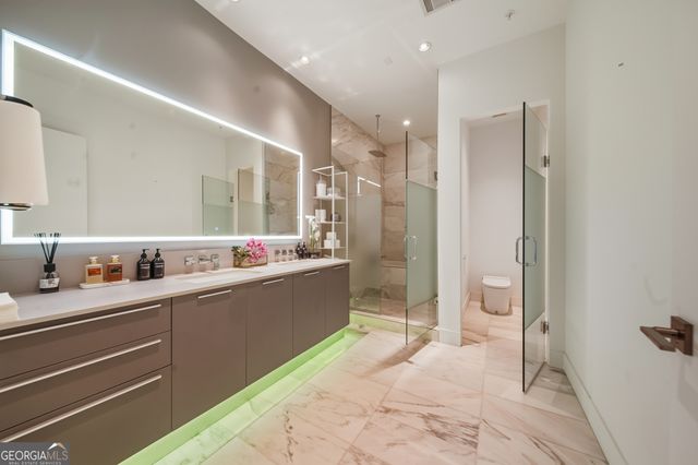 45 Ivan Allen Jr Boulevard 2701, Atlanta, GA 30308