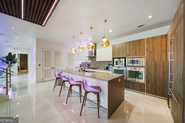 45 Ivan Allen Jr Boulevard 2701, Atlanta, GA 30308