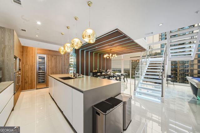 45 Ivan Allen Jr Boulevard 2701, Atlanta, GA 30308