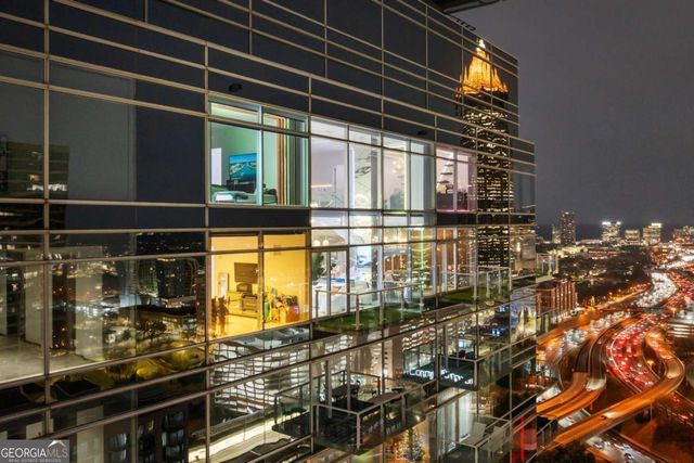 45 Ivan Allen Jr Boulevard 2701, Atlanta, GA 30308