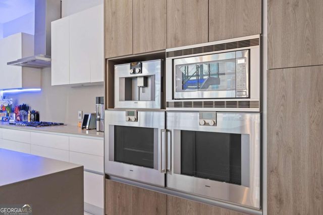 45 Ivan Allen Jr Boulevard 2701, Atlanta, GA 30308