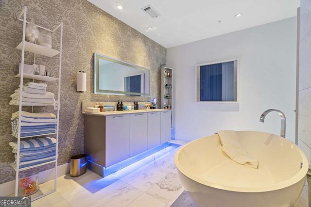 45 Ivan Allen Jr Boulevard 2701, Atlanta, GA 30308