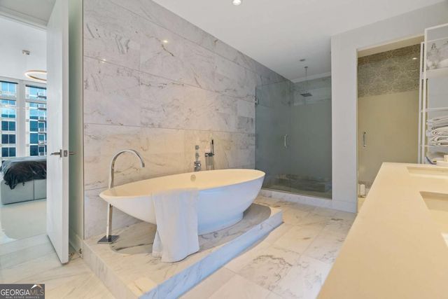 45 Ivan Allen Jr Boulevard 2701, Atlanta, GA 30308