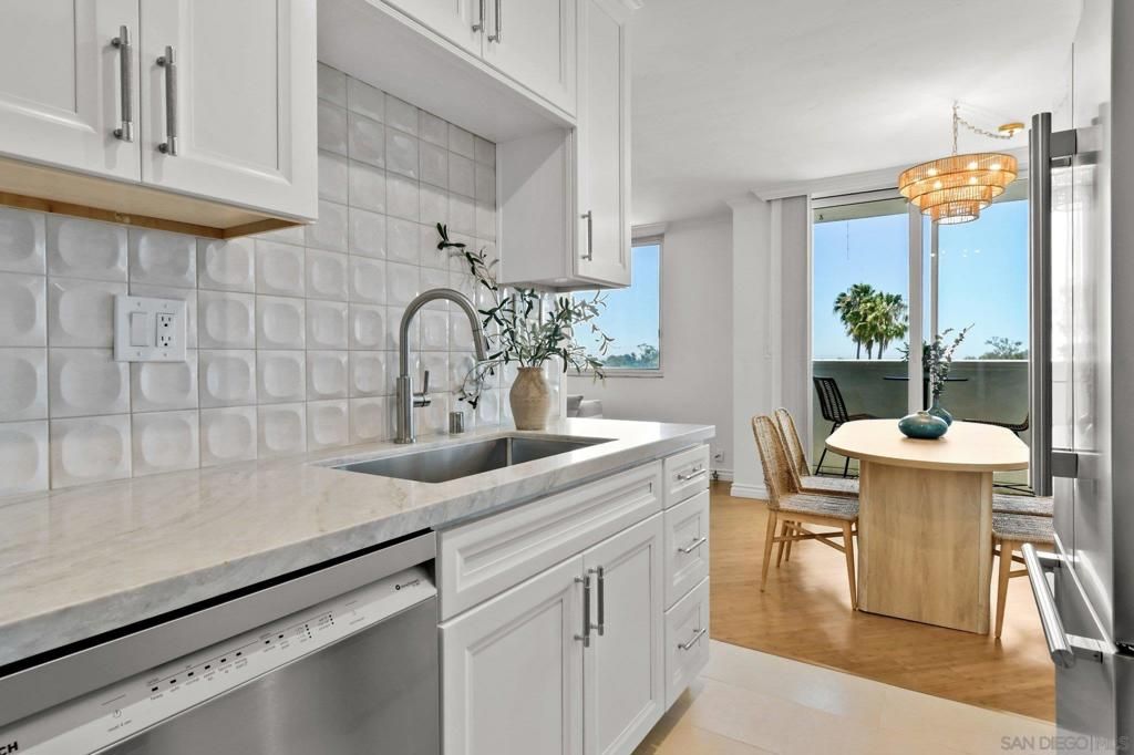 1907 Robinson Ave 304, San Diego, CA 92104 — exterior