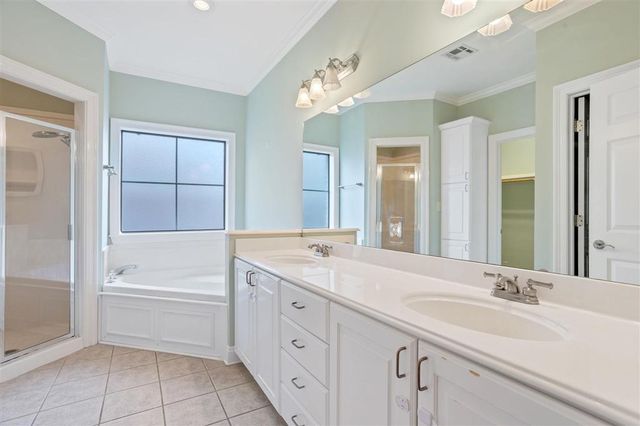 2813 N Locke Point Drive, Lake Charles, LA 70605