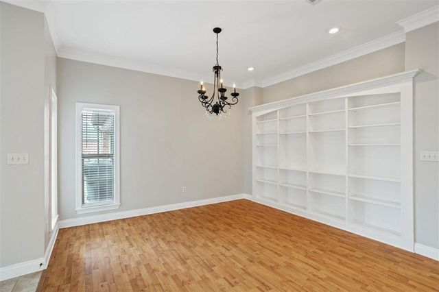 2813 N Locke Point Drive, Lake Charles, LA 70605