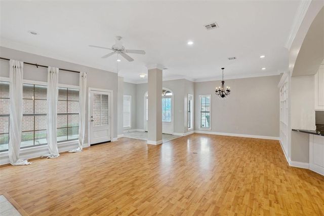 2813 N Locke Point Drive, Lake Charles, LA 70605