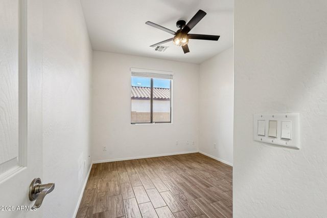 12875 N 142ND Avenue, Surprise, AZ 85379