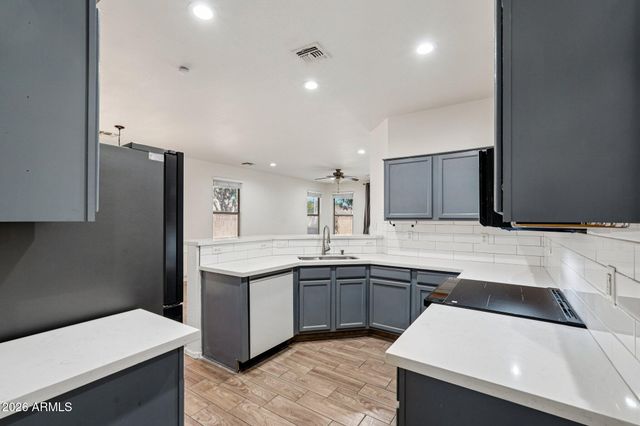 12875 N 142ND Avenue, Surprise, AZ 85379