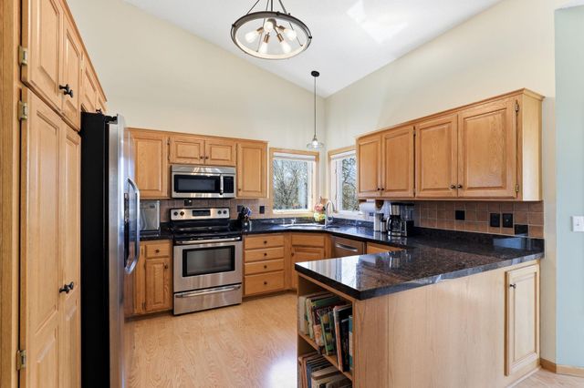 14331 Dawson Court, Rosemount, MN 55068