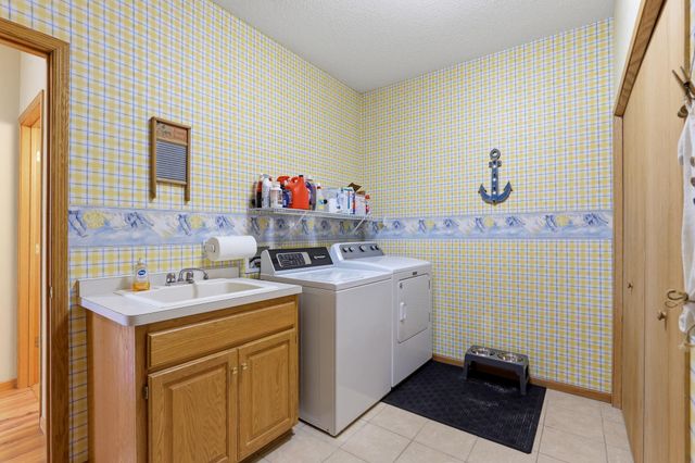 14331 Dawson Court, Rosemount, MN 55068