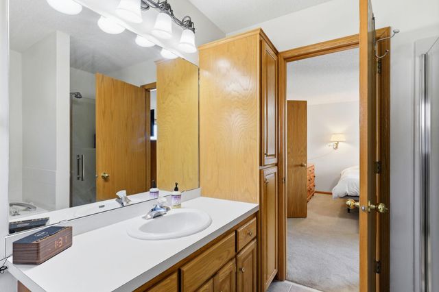 14331 Dawson Court, Rosemount, MN 55068