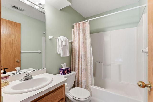 14331 Dawson Court, Rosemount, MN 55068