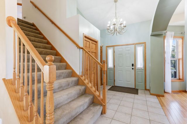 14331 Dawson Court, Rosemount, MN 55068