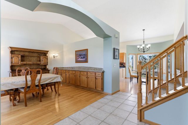 14331 Dawson Court, Rosemount, MN 55068