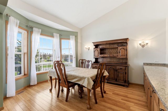 14331 Dawson Court, Rosemount, MN 55068