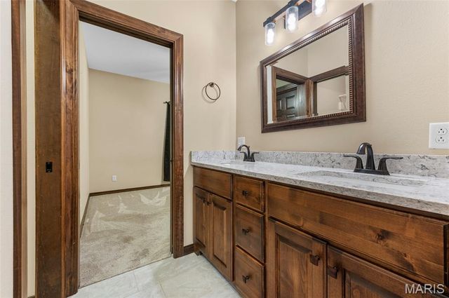 8318 WEST MILL CREEK RD, Troy, IL 62294
