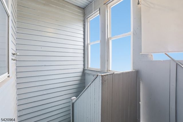 38 Schley St, Newark City, NJ 07112