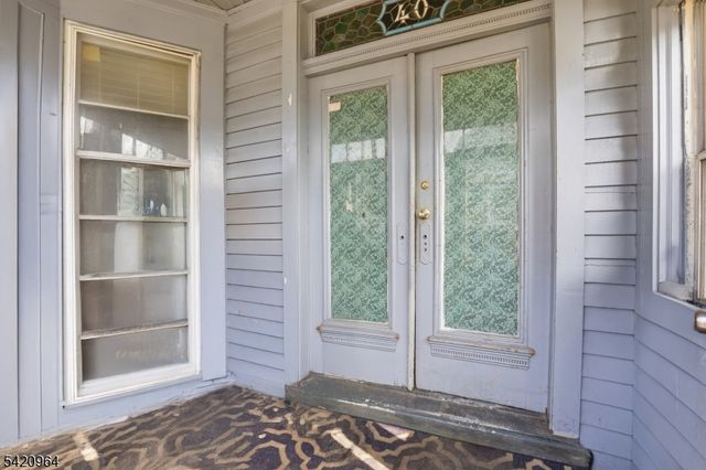 38 Schley St, Newark City, NJ 07112