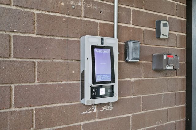 363 S Highland Ave 803, Shadyside, PA 15206