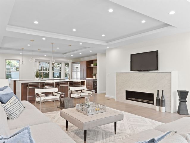 377 Walnut St., Newton, MA 02460