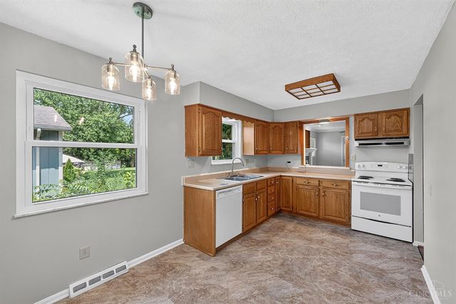 2086 Resor Road, Fairfield, OH 45014