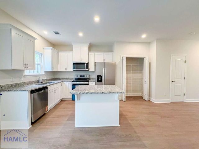 99 Beaumont Drive, Hinesville, GA 31313