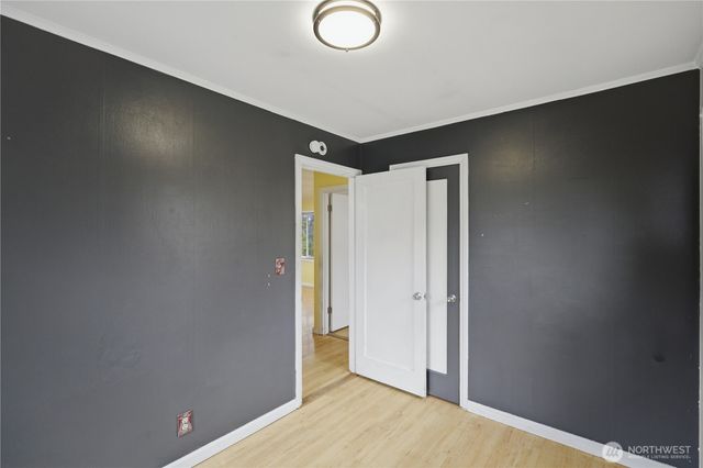 9831 33rd Avenue SW, Seattle, WA 98126
