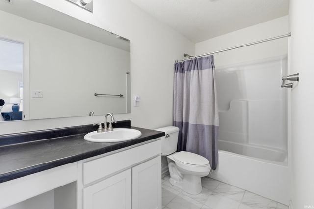 3983 W Sawtelle Drive, Bloomington, IN 47404