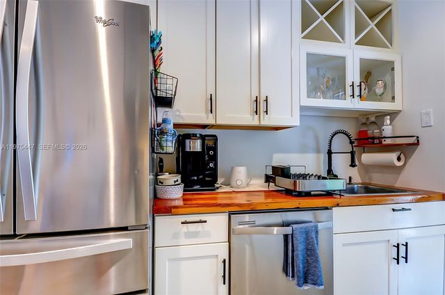 3641 SW 13th Ter, Miami, FL 33145