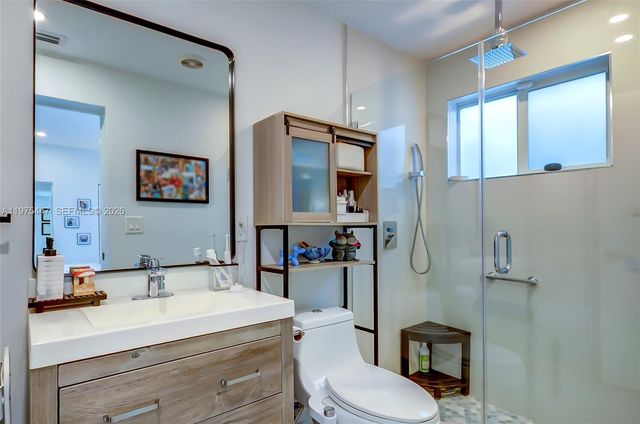 3641 SW 13th Ter, Miami, FL 33145