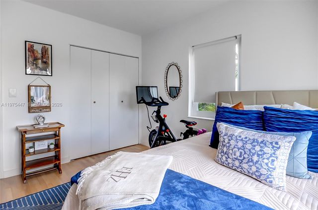 3641 SW 13th Ter, Miami, FL 33145