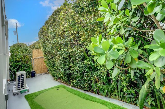 3641 SW 13th Ter, Miami, FL 33145