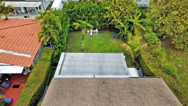 3641 SW 13th Ter, Miami, FL 33145