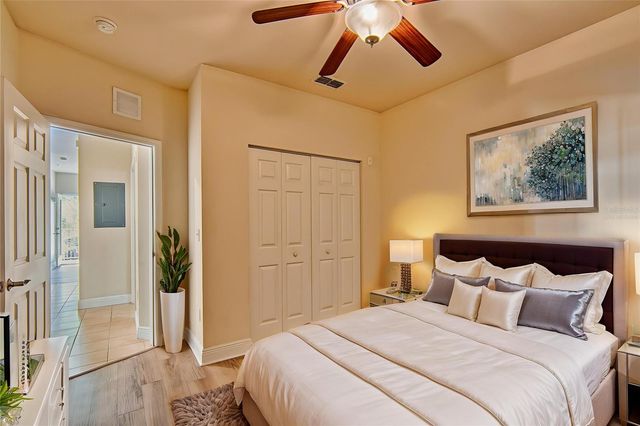 1500 NW 4TH AVENUE 213, Gainesville, FL 32603